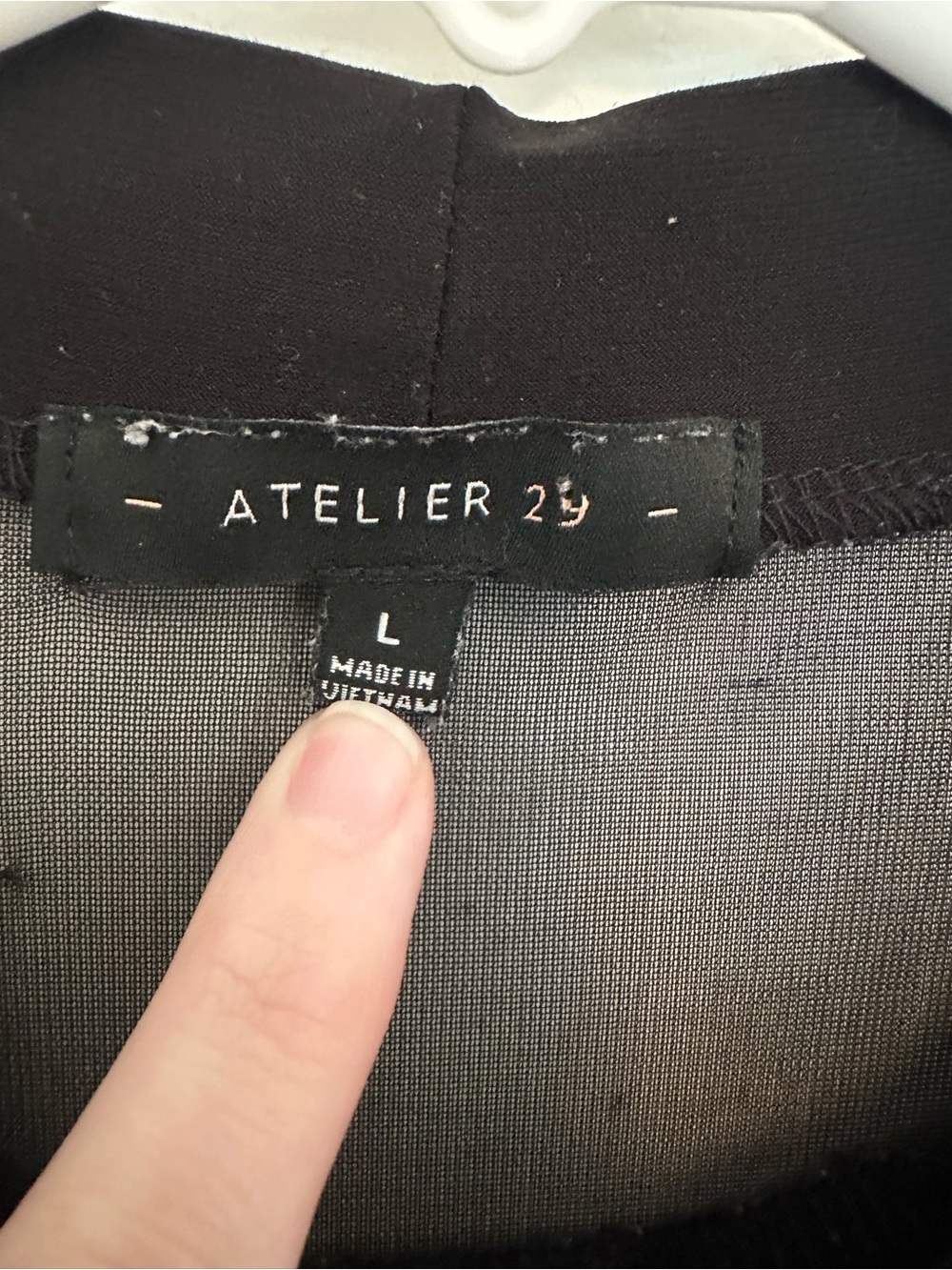 Atelier 29 Blouse Bundle - Picture 7 of 9